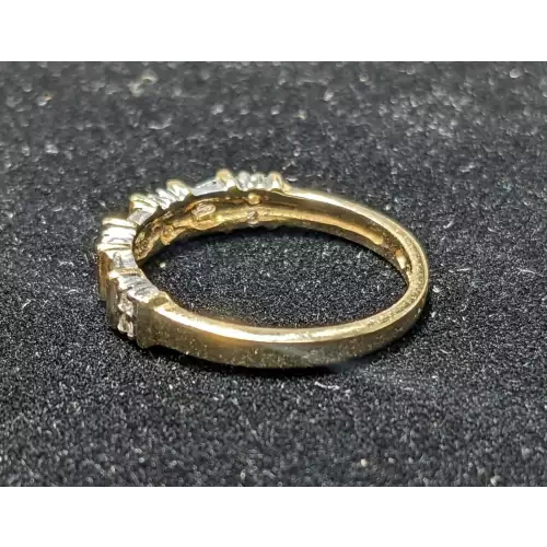 10K Ring YG & Diamonds .50 CTW 2.2g size 7 (6)