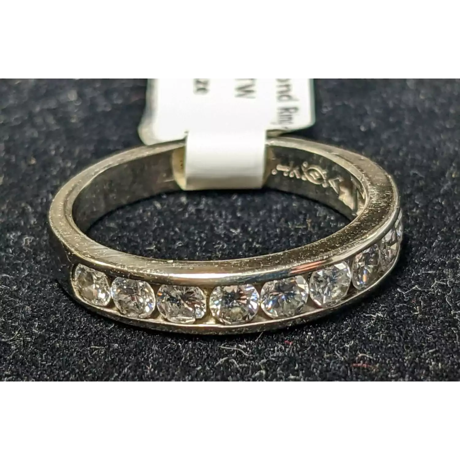 14k WG 1.0 CTW Chanel Set Diamond Ring 3.9g Size 7.5 - Quality Coin and Gold