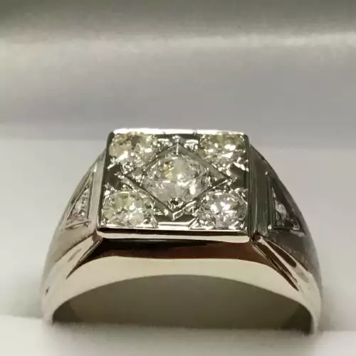 14K White Gold 1 Ct. T. W. Diamond Ring size 9.75 5.6g