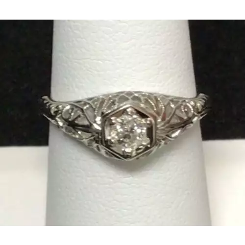18k Vintage White Gold 2.2g Filigree Cocktail Ring Single Diamond  Size 6.25 (2)