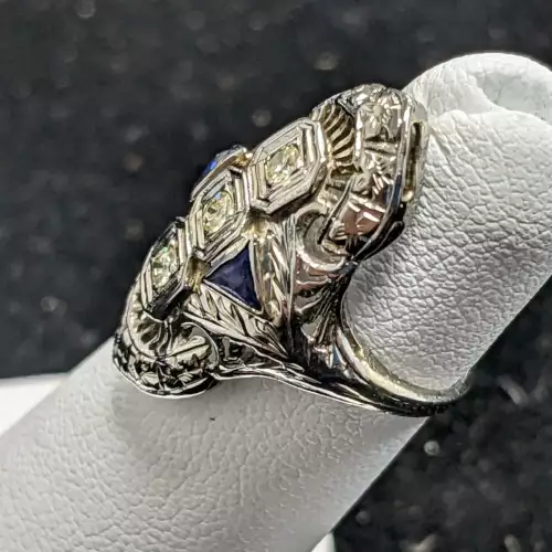 Antique Filigree Platinum Ring Sapphires and Diamonds Filigree Classy