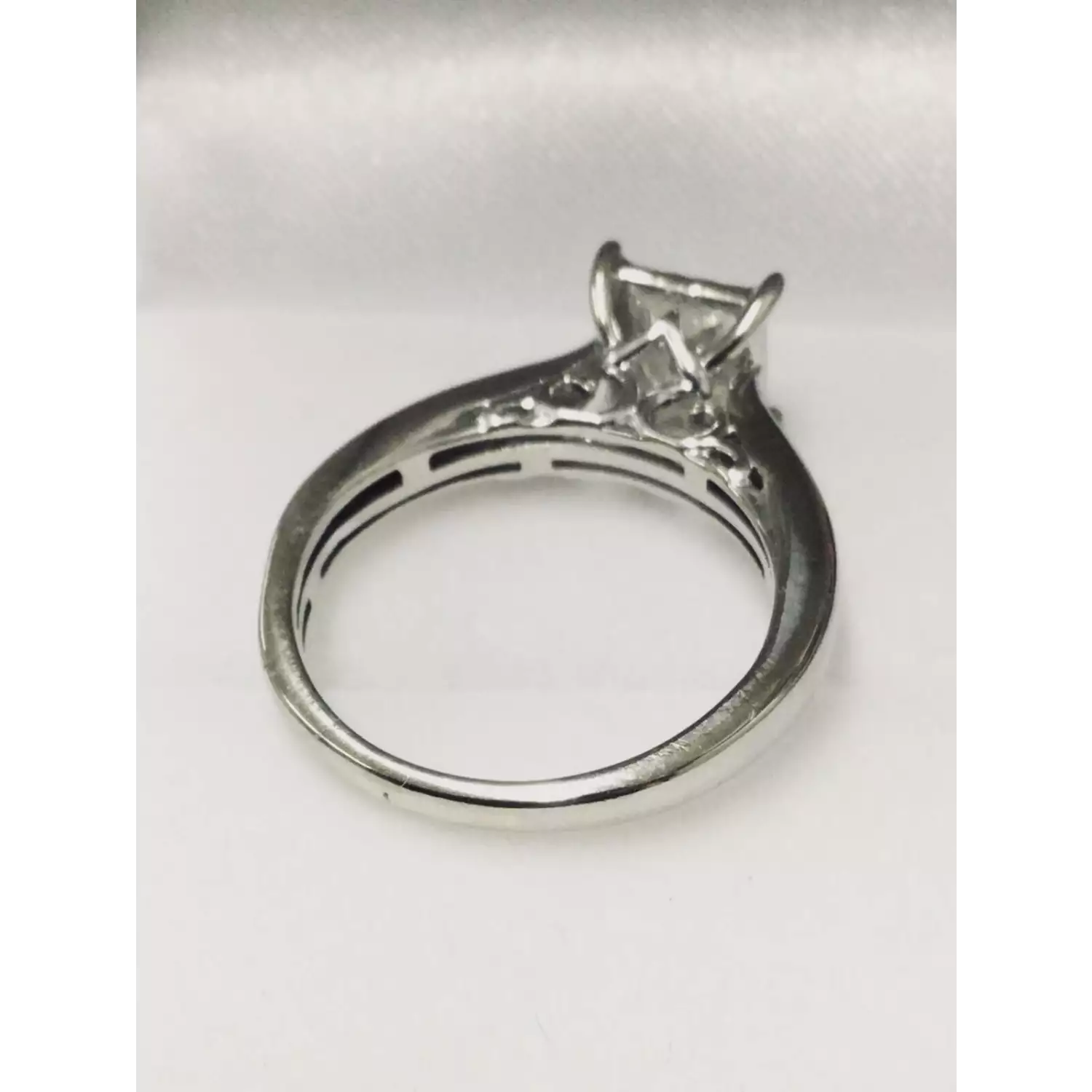Ij online quality diamond
