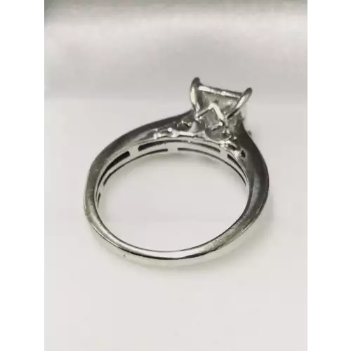 Gold 10k Ring , with small Diamond (2)