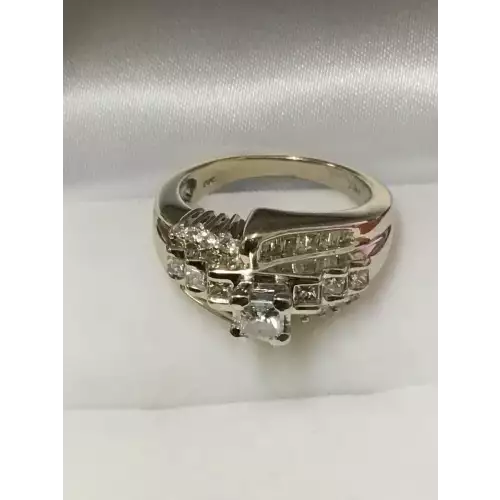 Gold 14k Ring , with small Diamond (2)