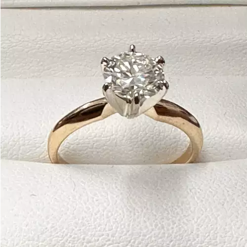 Gold 18k Ring , with Unique Diamond (5)