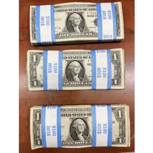 $1 1928 Blue seal Small Silver Certificates 1600 (3)