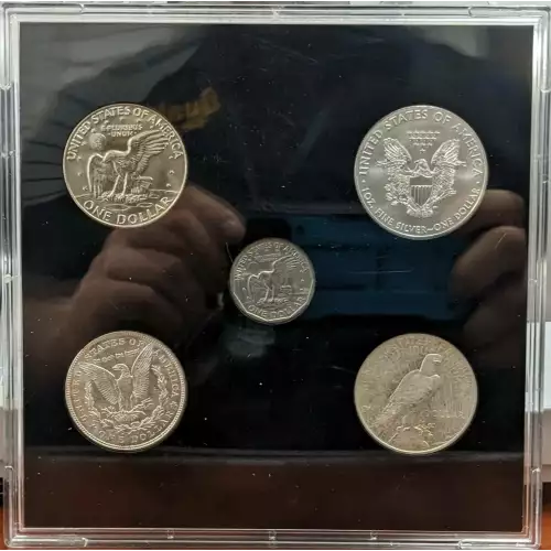 US 20th Century Type Dollar 5 Coin Set in Capital GX424B Holder

*  Morgan Silver Dollar

*  Peace Dollar

*  Eisenhower Dollar

*  Susan B. Anthony Dollar

*  American Silver Eagle